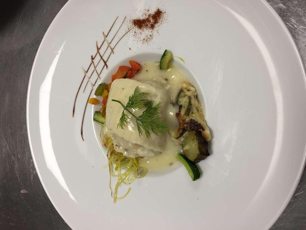 Kyriad Hotel Nevers Centre Restaurant foto